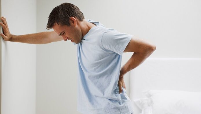 As principais manifestações da terceira etapa da osteocondrose lombar